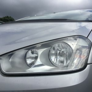 FORD C-MAX TITANIUM 2009 FRONT NEARSIDE HEADLIGHT USED IN GOOD CONDITION