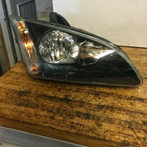FORD FOCUS MK2 2007 O/S DRIVERS HEADLIGHT UNIT IN BLACK