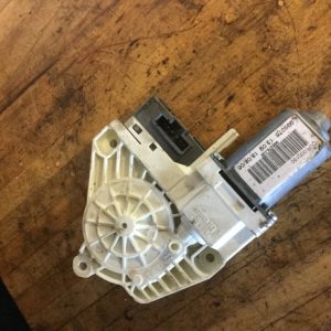RANGE ROVER SPORT 2006N/S/F PASSENGER WINDOW MOTOR
