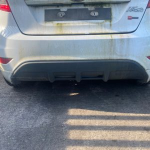 FORD FIESTA MK7/MK7.5 ZETEC-S/ST COMPLETE REAR BUMPER IN WHITE