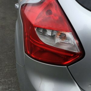 FORD FOCUS MK3 2012 N/S PASSENGER REAR LIGHT UNIT (NON LED)