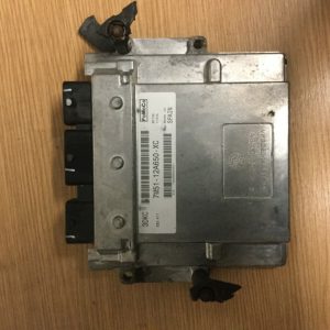 FORD FOCUS 1.8 PETROL ENGINE ECU 7M51-12A650-XC