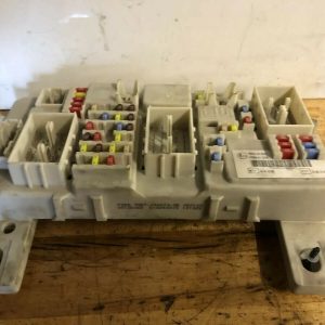 FORD FOCUS 2.0 TDCI FUSE BOX 7m4t-14a073-de USED AS PICTURED