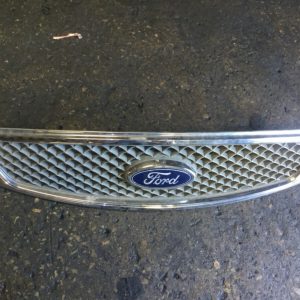 FORD MONDEO MK3 GRILL AS PICTURED UNDAMAGED FREE UK MAINLAND DELIVERY