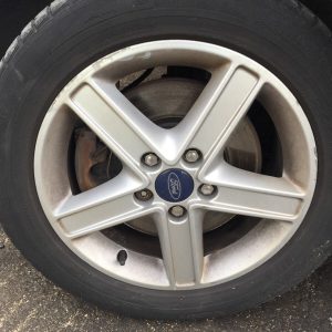 FORD FOCUS 16" 5 SPOKE ALLOY WITH 205-55-16 USED AND MAY SHOW SIGNS OF BEING USE