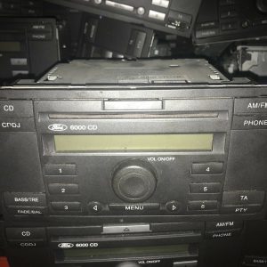 FORD 6000 CD PLAYER USED ITEM WORKING WITH CODE
