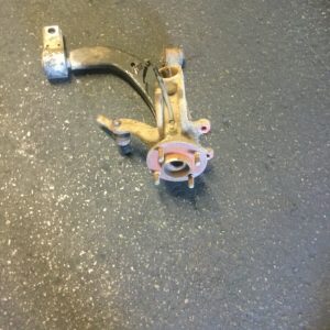 FORD FIESTA 2008 ST150 MK6.5 O/S/F DRIVERS FRONT HUB