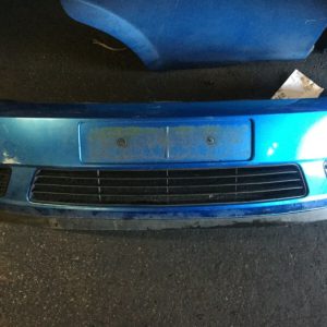 FORD FIESTA MK6 2006 FRONT BUMPER IN METALLIC BLUE WITH FOG LIGHTS