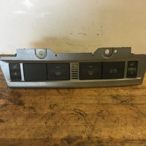 FORD FOCUS CC HEATED SEAT AND ROOF CONTROL 05/10 SILVER FREE UK DELIVERY