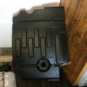 RANGE ROVER/LAND ROVER ENGINE 2.7 ENGINE COVER