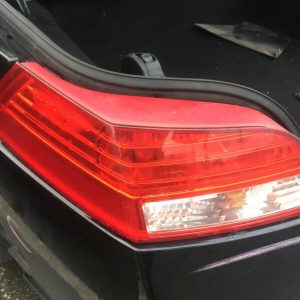 2005 FORD FOCUS CC PASSANGER SIDE REAR LIGHT USED UNDAMAGED AS PICTURED