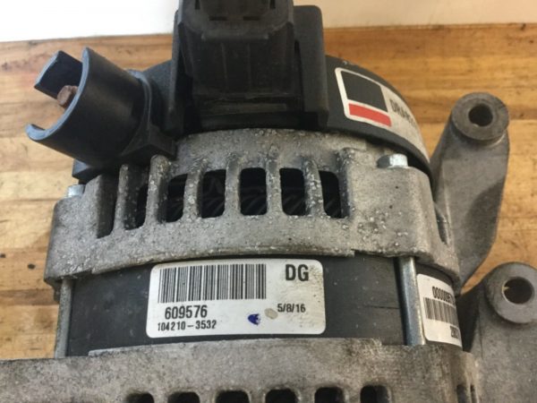 FORD-FOCUS-18-20-PETROL-ALTERNATOR-FREE-UK-MAINLAND-POSTAGE-303516390259-2